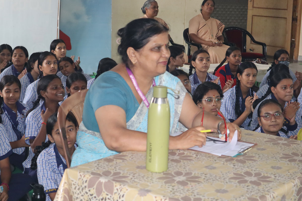 (VI to VIII) Interhouse G.K. and Social Science Quiz Competition