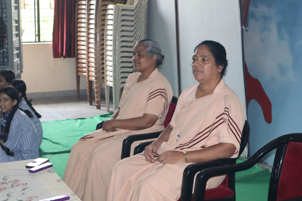 (VI to VIII) Interhouse G.K. and Social Science Quiz Competition