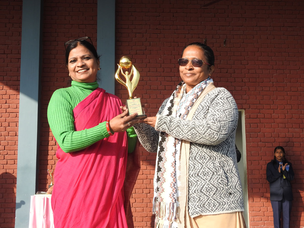 Drawing Competition Prize Distribution