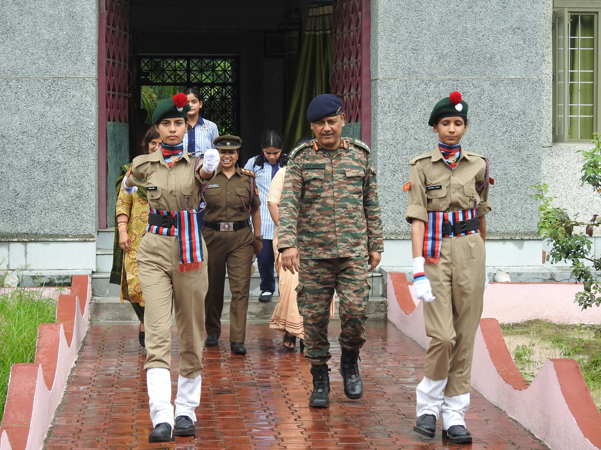 24 U.K. Girls BN NCC Commanding Officer Visit