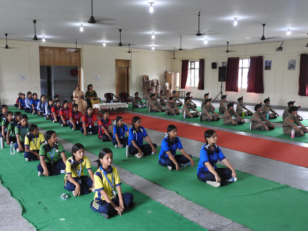 24 U.K. Girls BN NCC Commanding Officer Visit