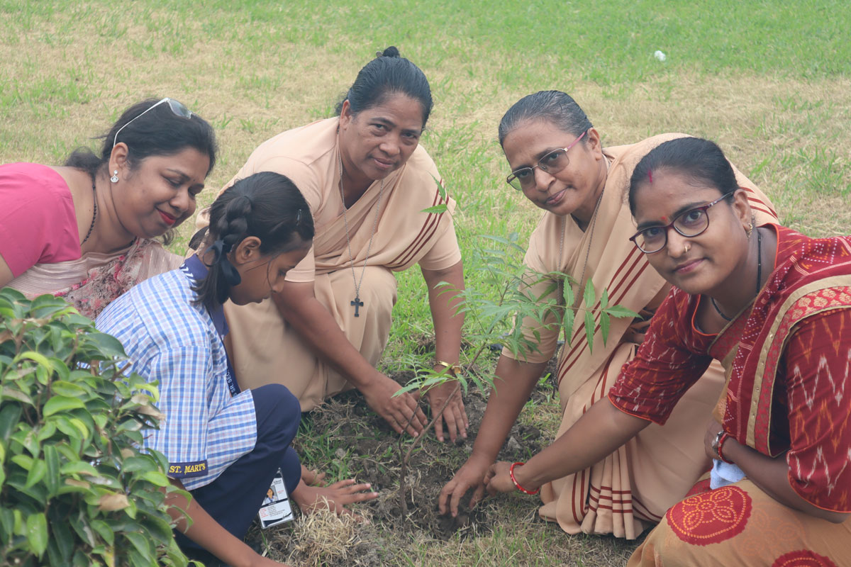 Eco Club Planting 